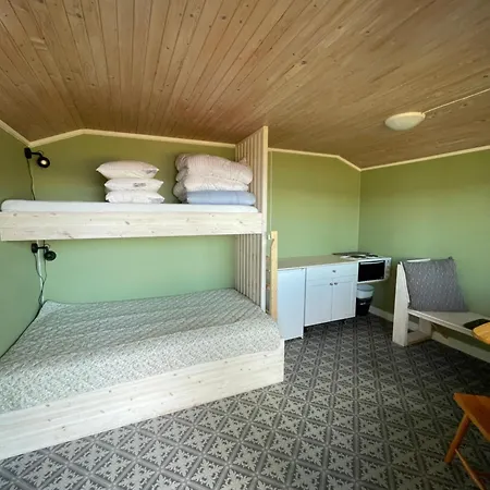 Campeggio Fugelvagen, And Glamping Alvund