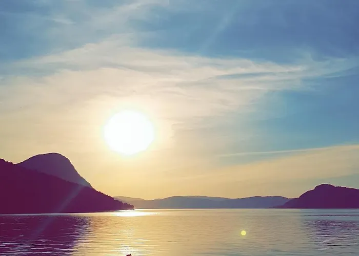 Fugelvagen, And Glamping אתר קמפינג